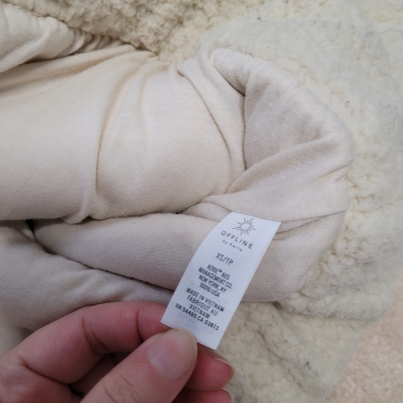 Oversized Sherpa Hoodie Jacket, OFFLINE Aerie Size Extra Small - Picture 7 of 10